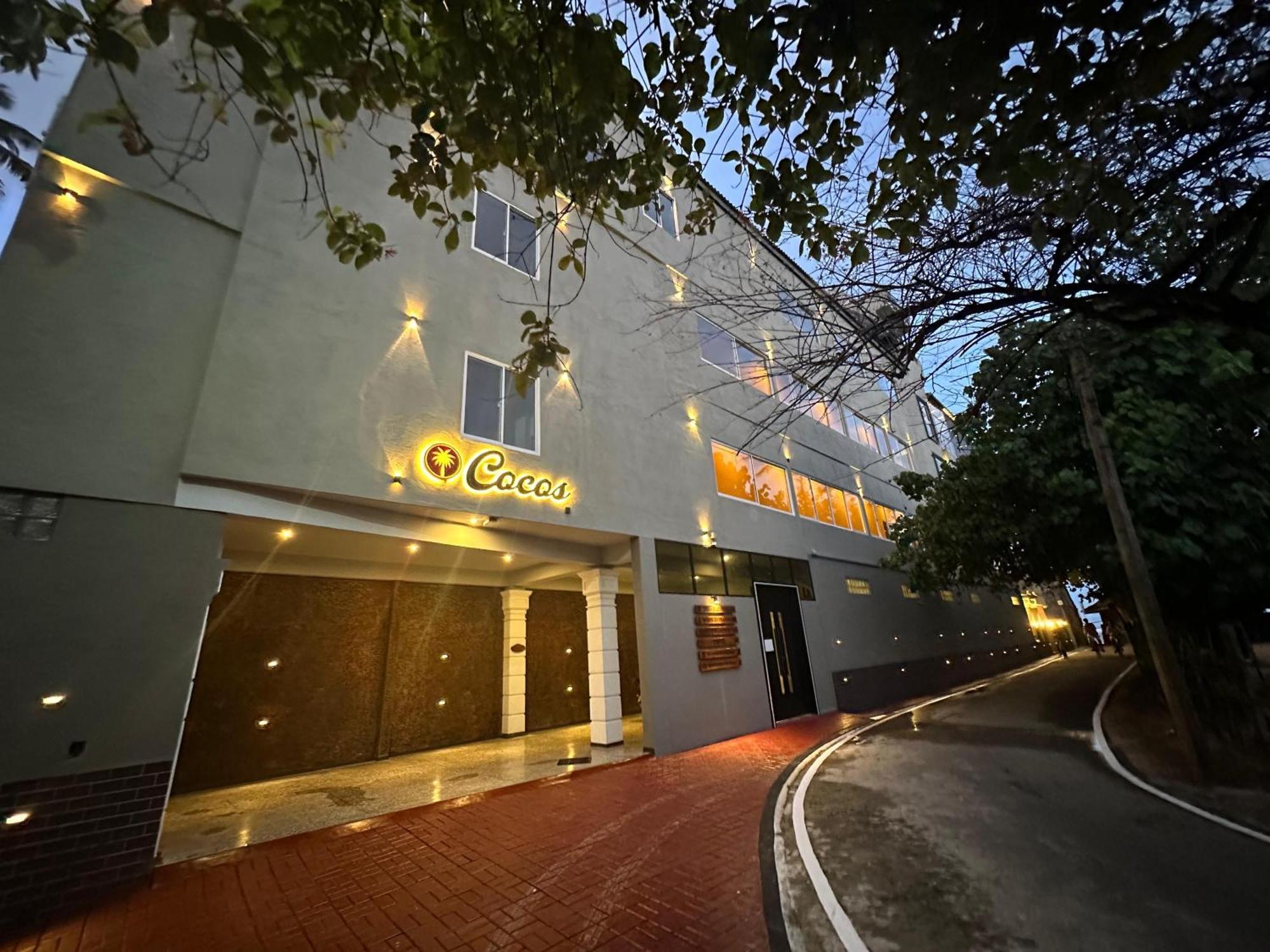 Cocos Polhena Hotel Matara Eksteriør billede